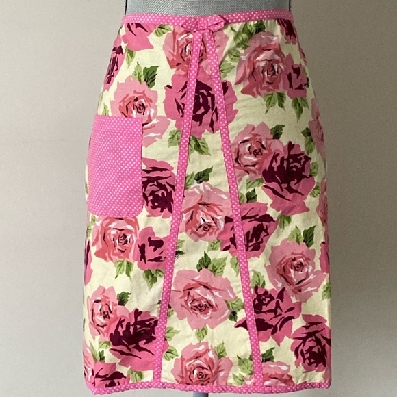 Apron Floral Print Cottagecore Pink Roses OS - Picture 1 of 12